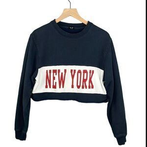 John Galt cropped sweatshirt New York Ling Sleeve Size M